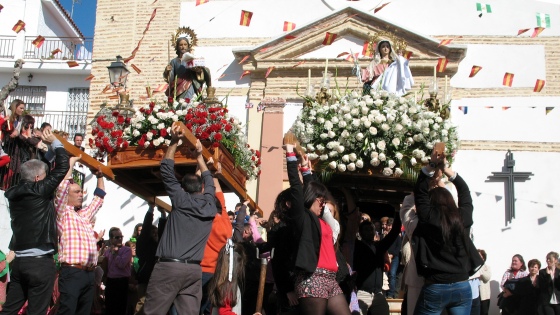 Procesión de la Virgen de La Candelaria y San José.
